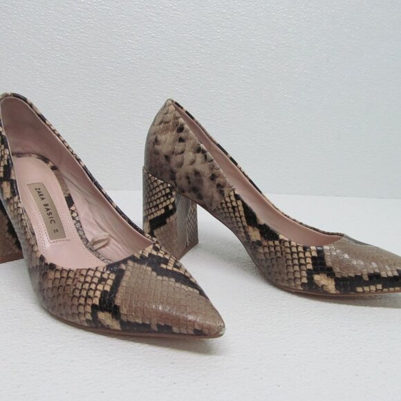 Zara Basic Collection Snake Print Pumps Size 6 - Picture 2 of 9
